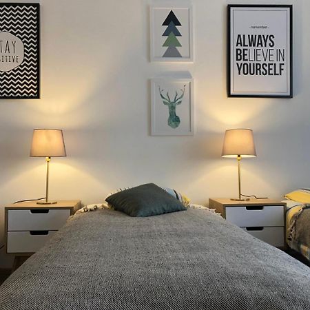 A Place Like Home Apartamenty Wiewiorcza Гданск Екстериор снимка