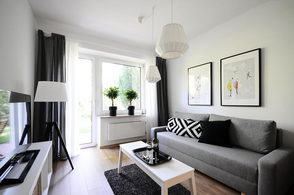 A Place Like Home Apartamenty Wiewiorcza Гданск Екстериор снимка