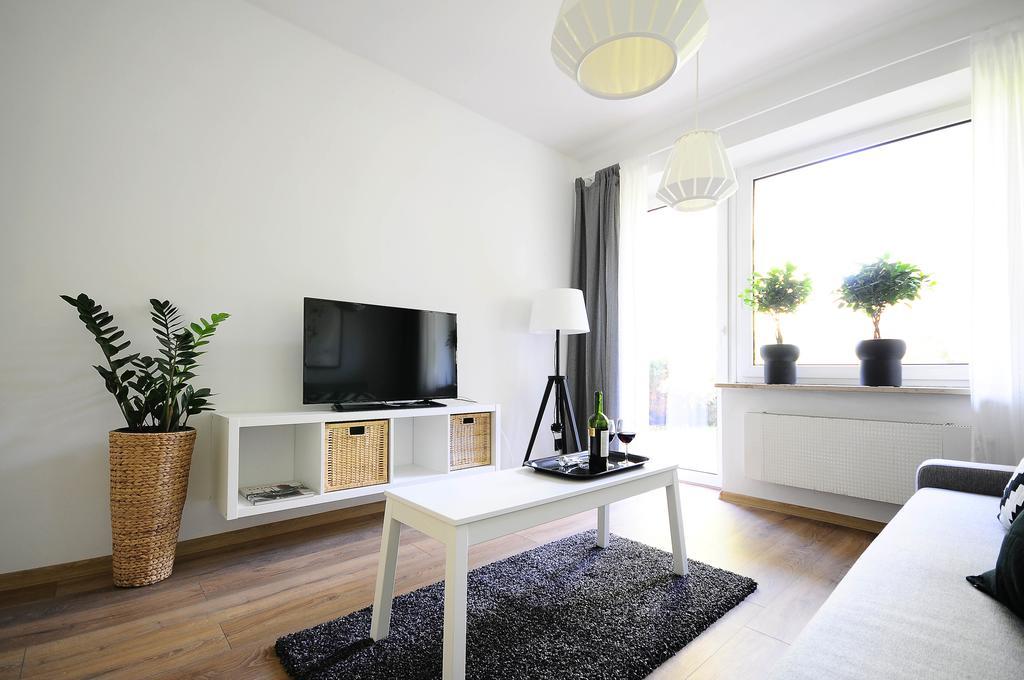 A Place Like Home Apartamenty Wiewiorcza Гданск Екстериор снимка