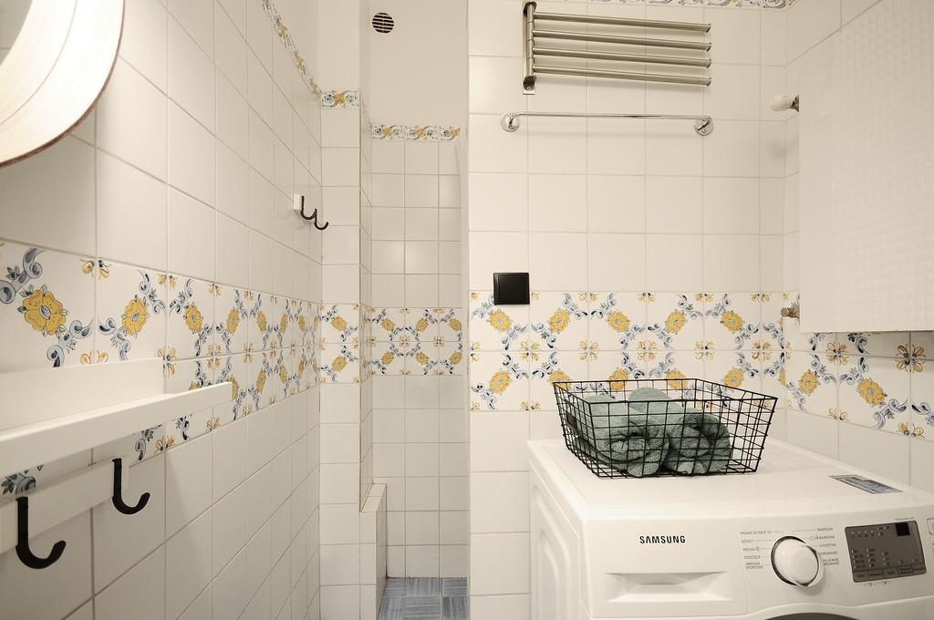 A Place Like Home Apartamenty Wiewiorcza Гданск Екстериор снимка