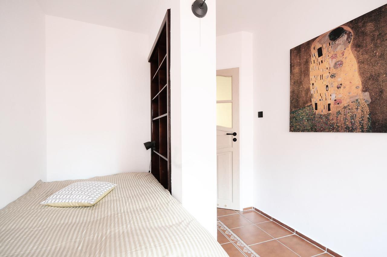 A Place Like Home Apartamenty Wiewiorcza Гданск Екстериор снимка