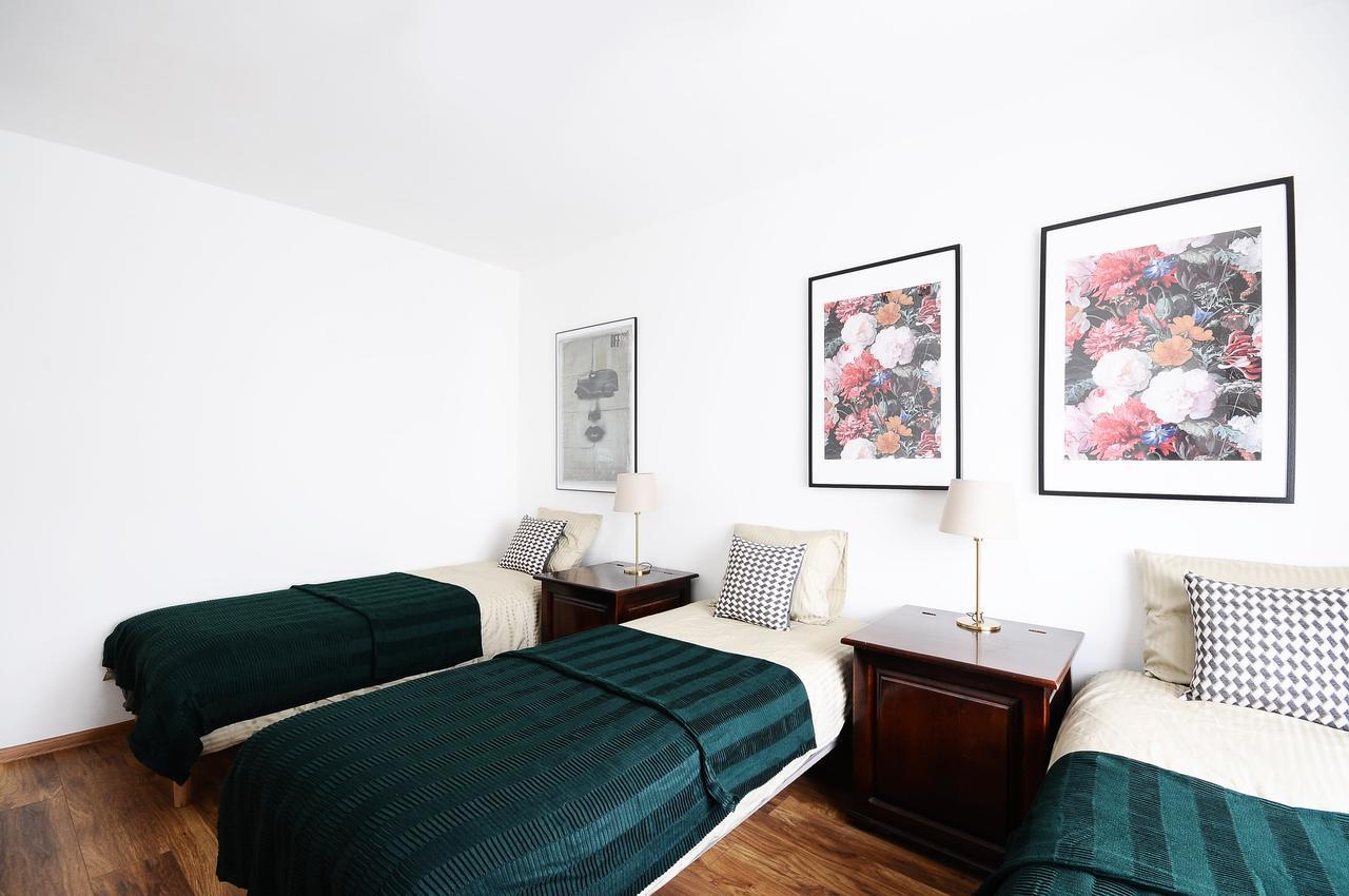 A Place Like Home Apartamenty Wiewiorcza Гданск Екстериор снимка